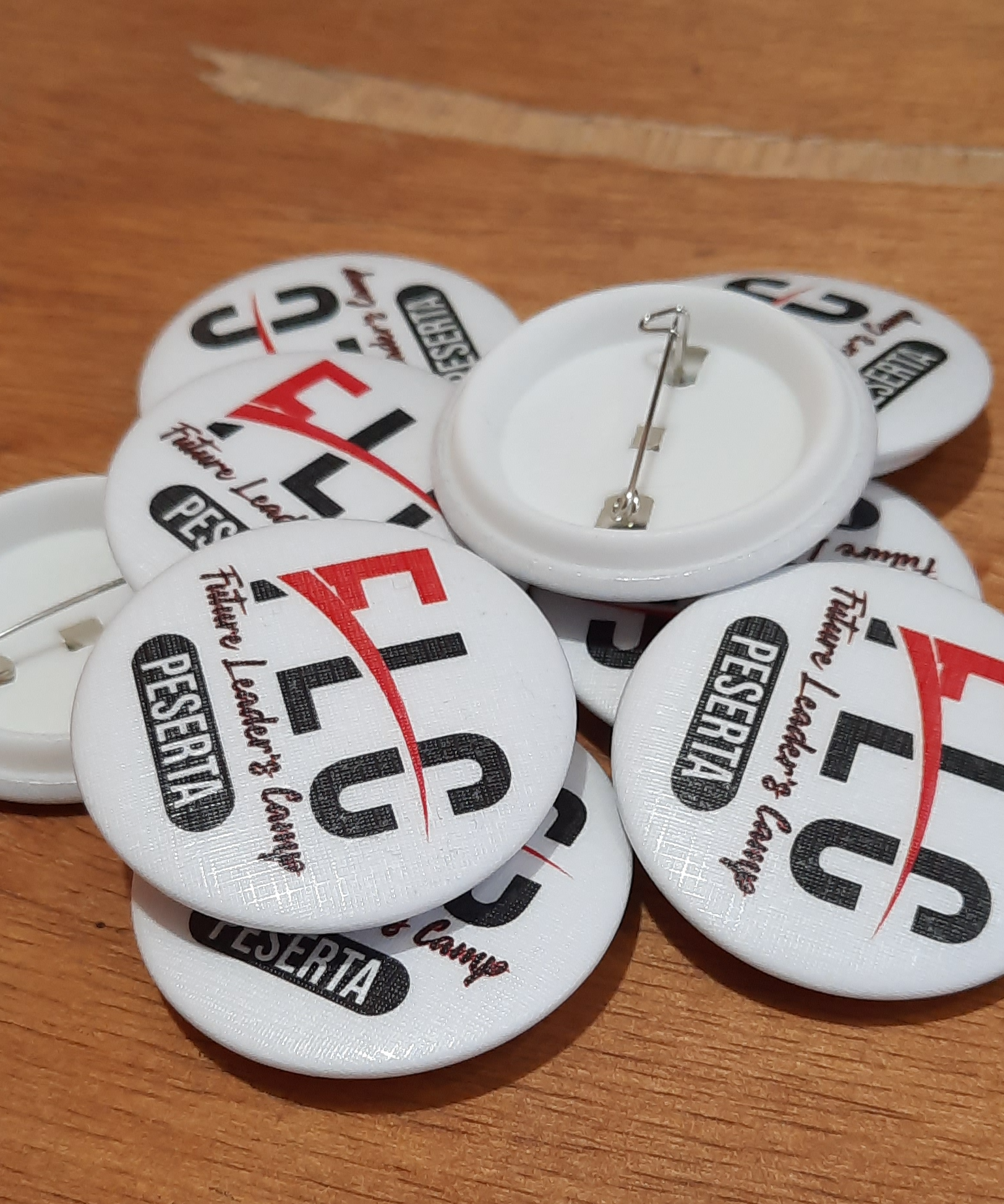 PAKET PIN PENITI
